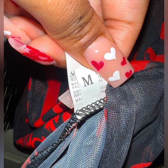 Black & Red mesh party dress. 💃🏽🖤 - Picture 3 of 3